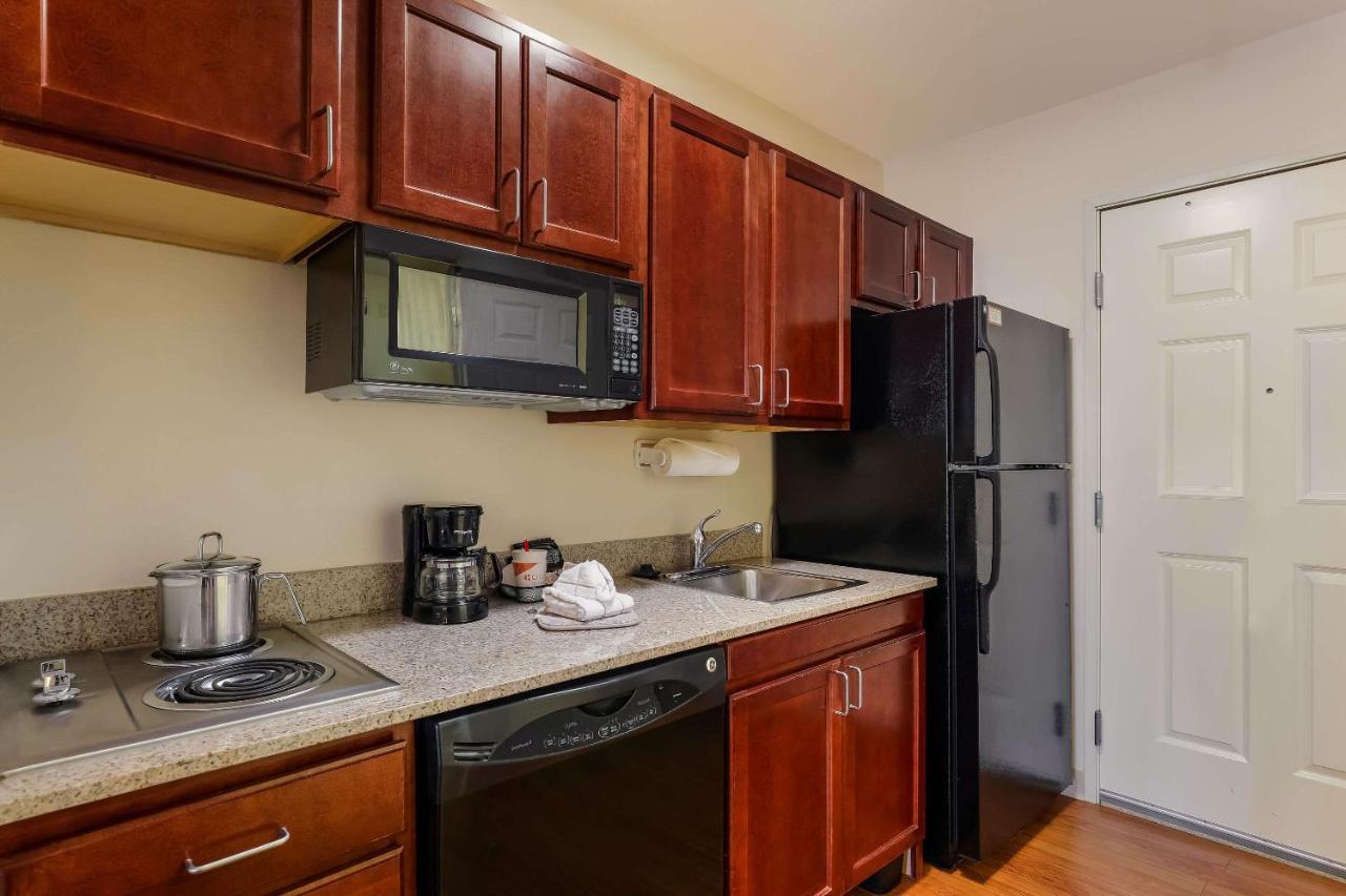 Mainstay Suites Fitchburg - Madison Exteriér fotografie